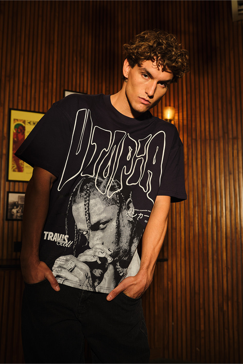Utopia Oversized T-shirt - BonkersCorner