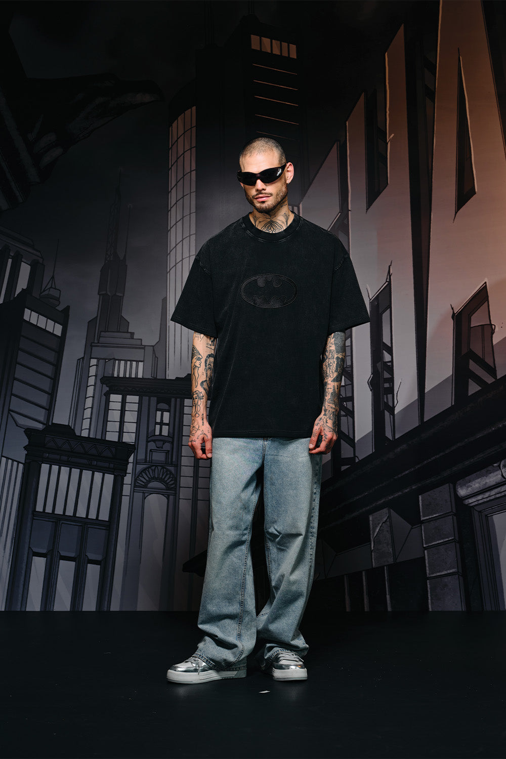 Bat Emblem Faded Oversized T-shirt - BonkersCorner
