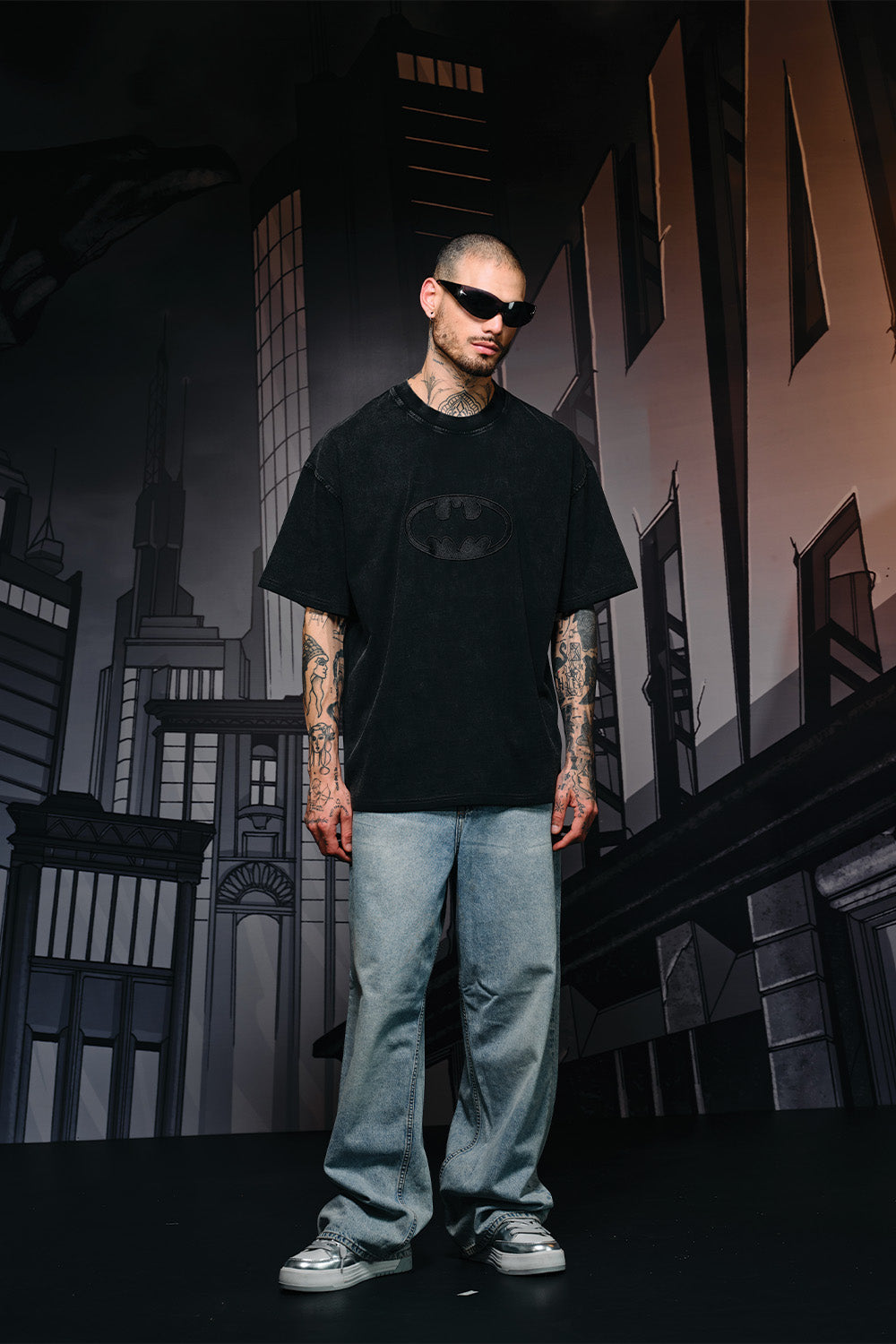 Bat Emblem Faded Oversized T-shirt - BonkersCorner