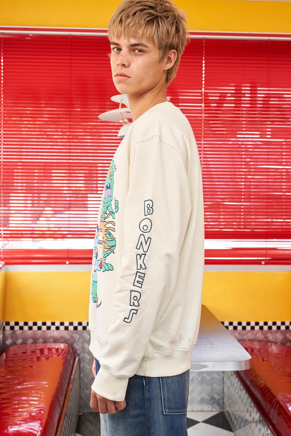 Bonkers corner_rugrats dinosaur off white sweatshirt_07