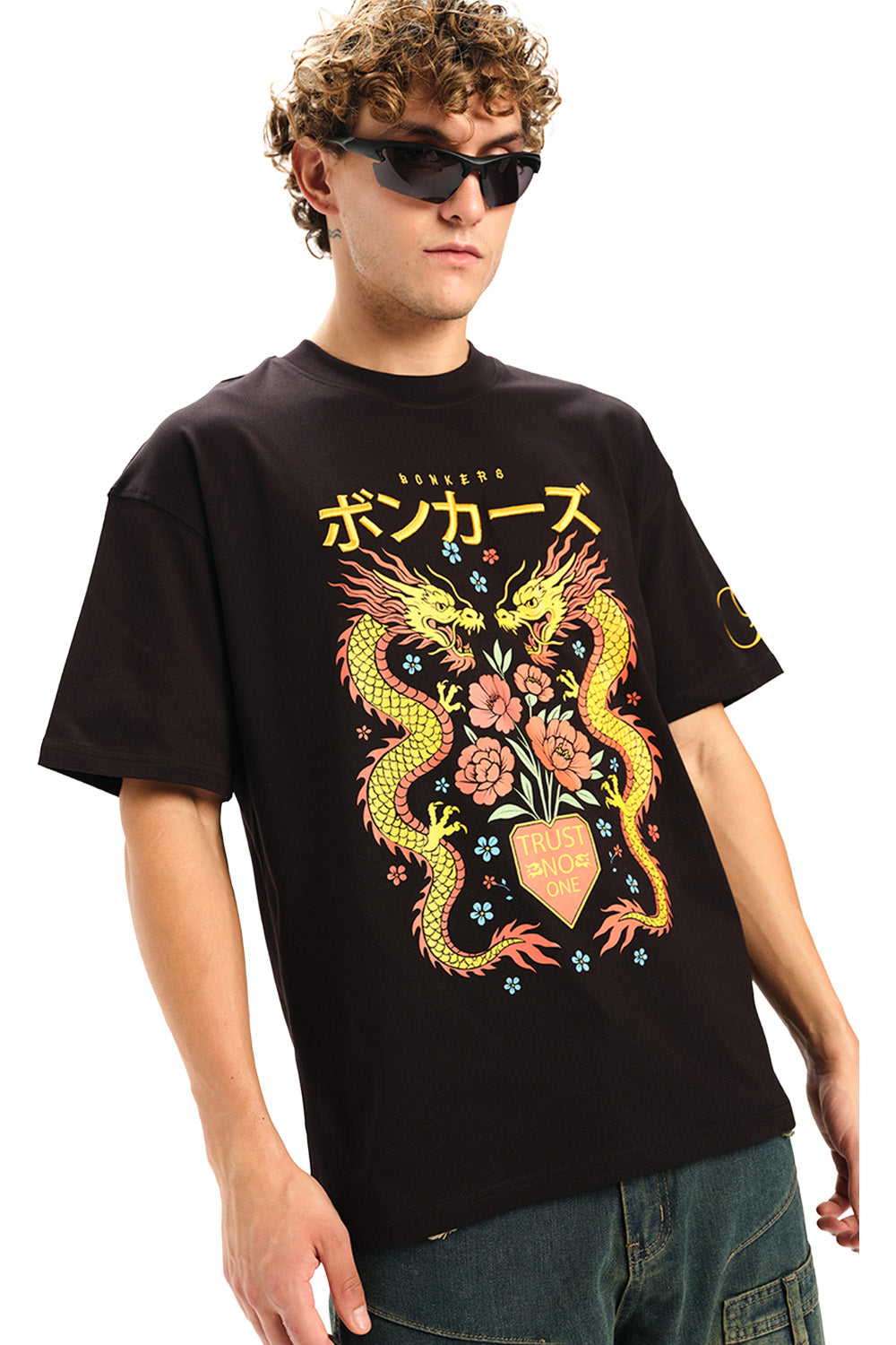 No Trust Club Oversized T-shirt - BonkersCorner