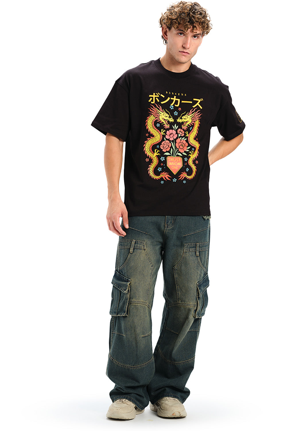 No Trust Club Oversized T-shirt - BonkersCorner