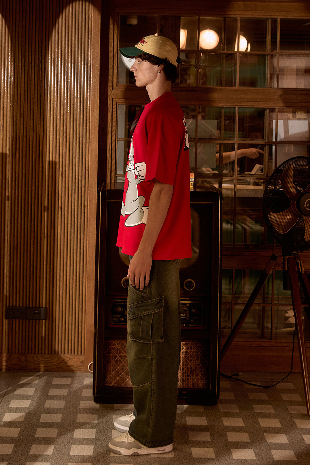 Bugs Bunny Red Oversized T-shirt - BonkersCorner