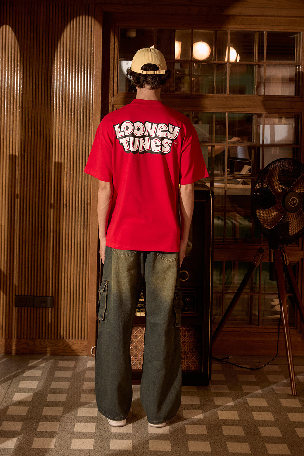 Bugs Bunny Red Oversized T-shirt - BonkersCorner