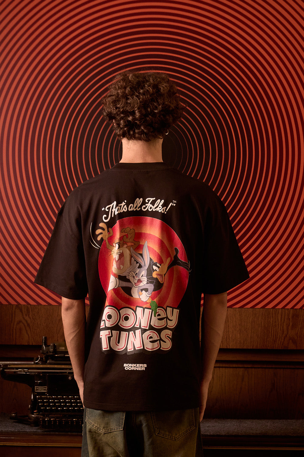 Looney Tales Oversized T-shirt - BonkersCorner