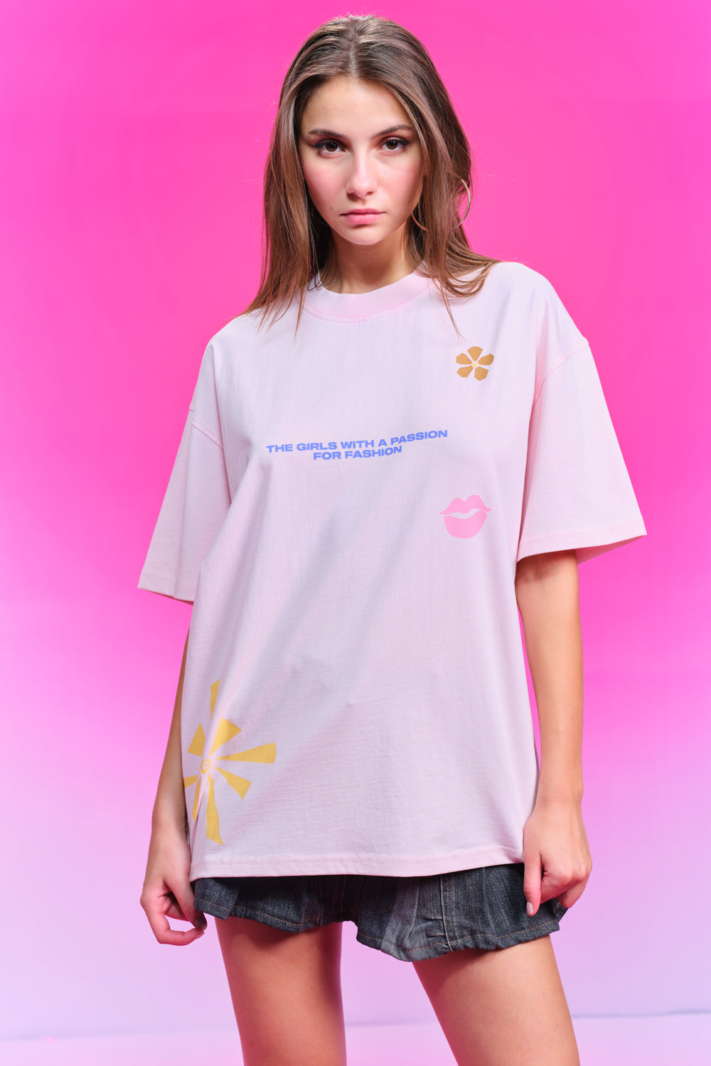 Passion For Fashion Oversized T-Shirt - BonkersCorner
