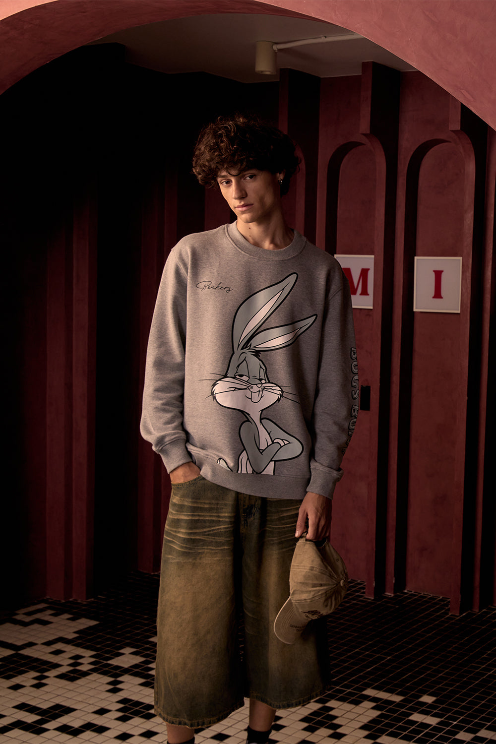 Bugs Bunny Sweatshirt - BonkersCorner