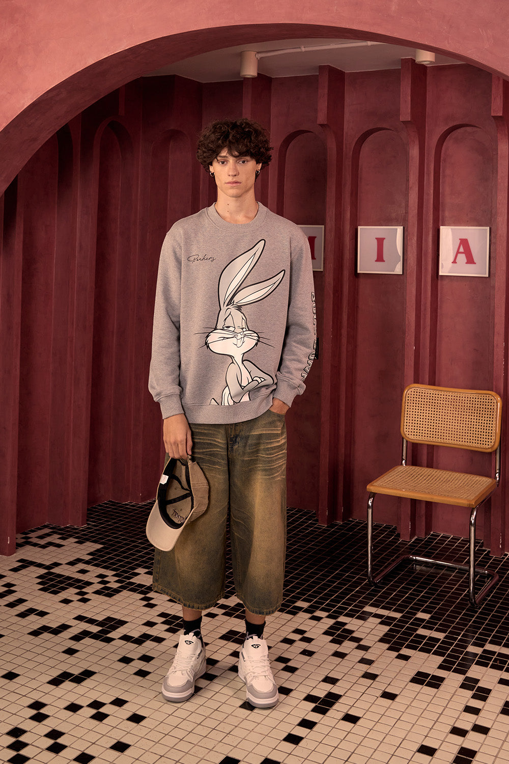 Bugs Bunny Sweatshirt - BonkersCorner