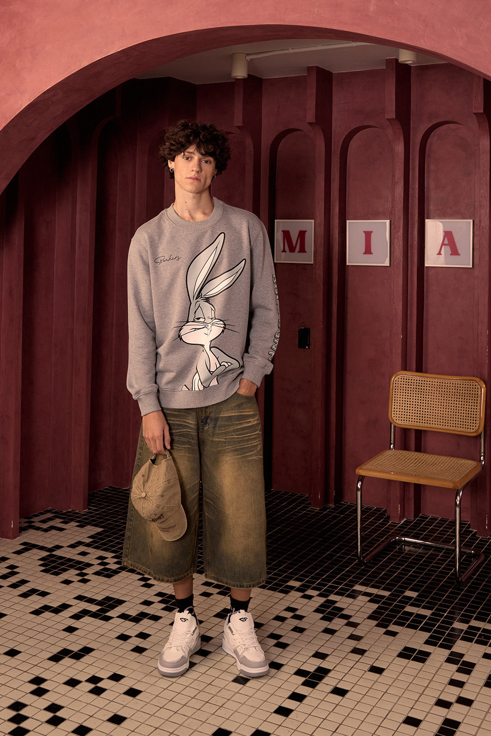 Bugs Bunny Sweatshirt - BonkersCorner