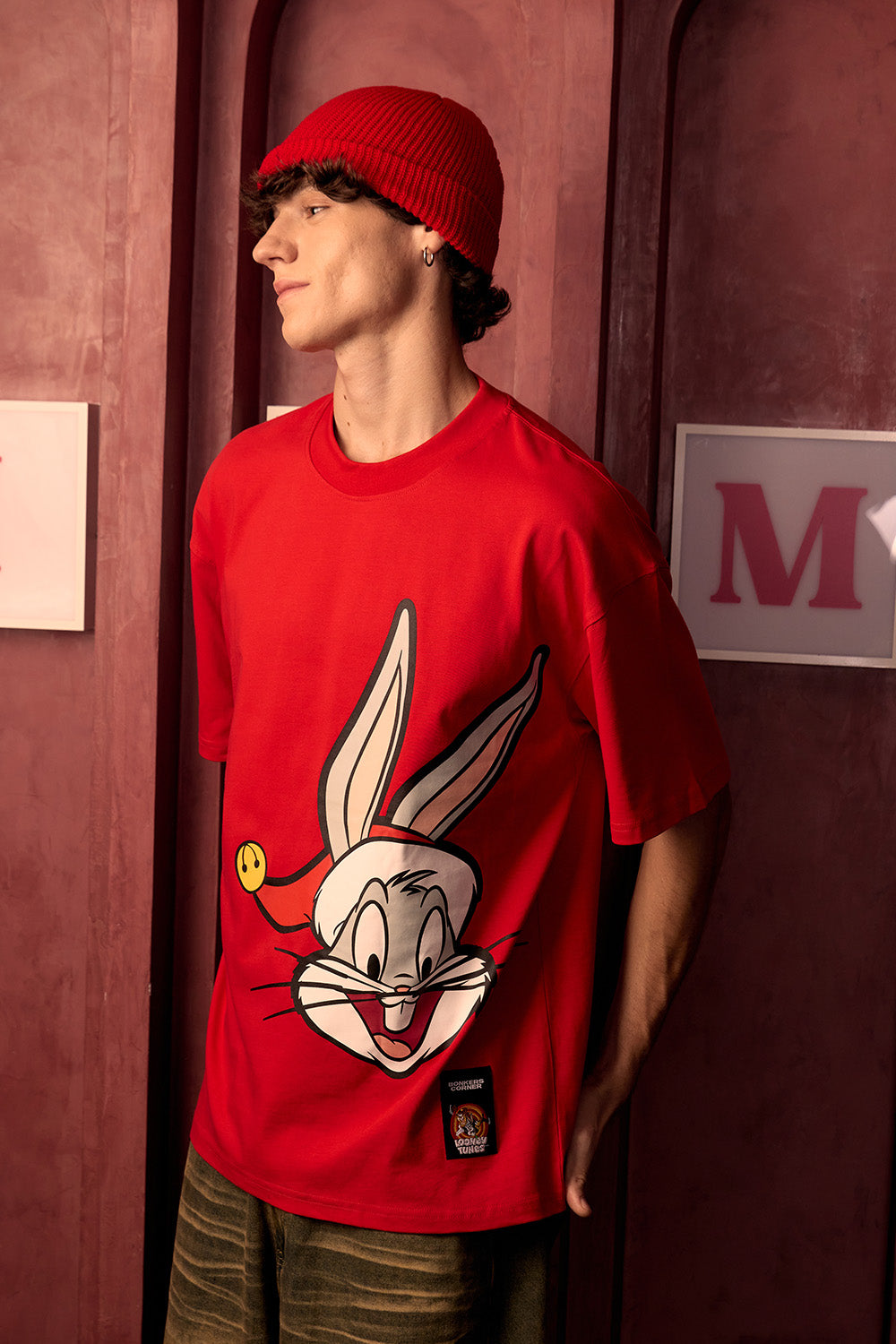 Bugs Bunny Xmas T-shirt - BonkersCorner