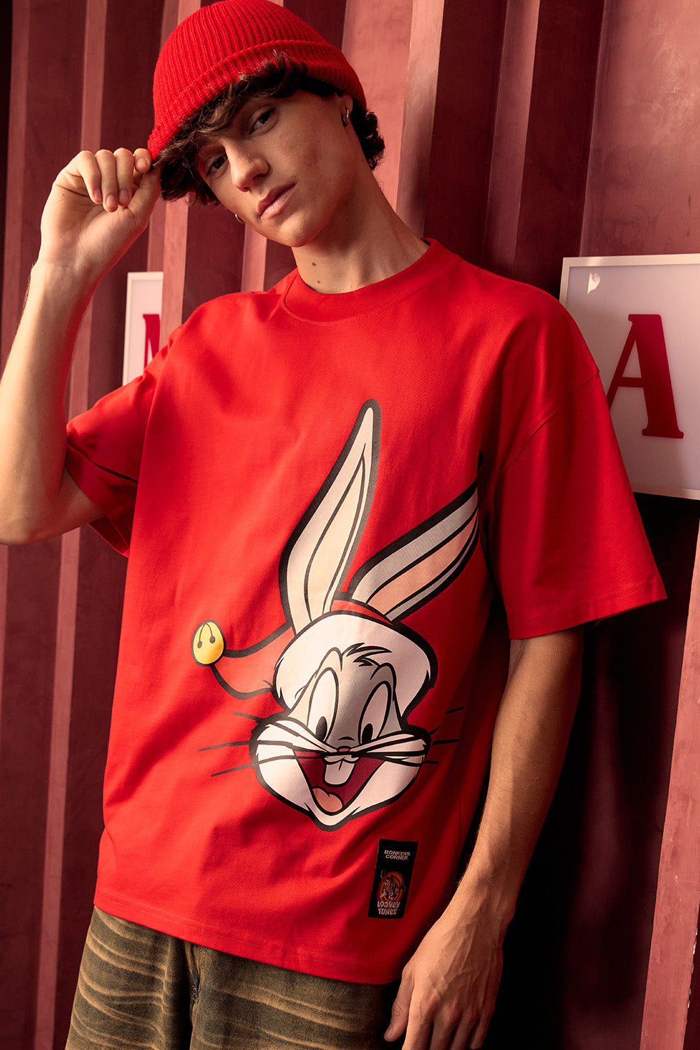 Bugs Bunny Xmas T-shirt - BonkersCorner