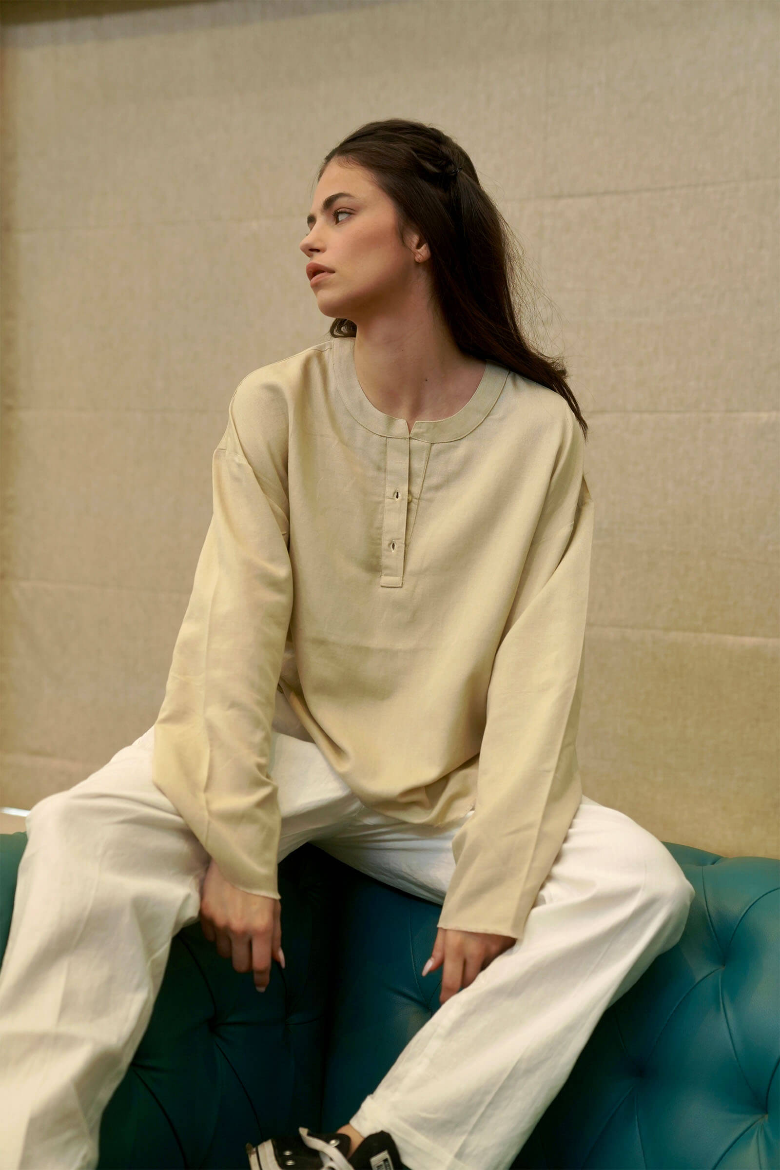 Bonkerscorner_cream_coloured_shirt04