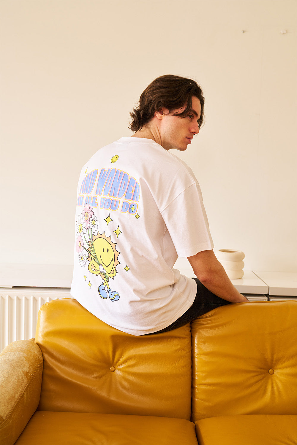 Find Wonder In All You Do Oversized T-shirt - BonkersCorner