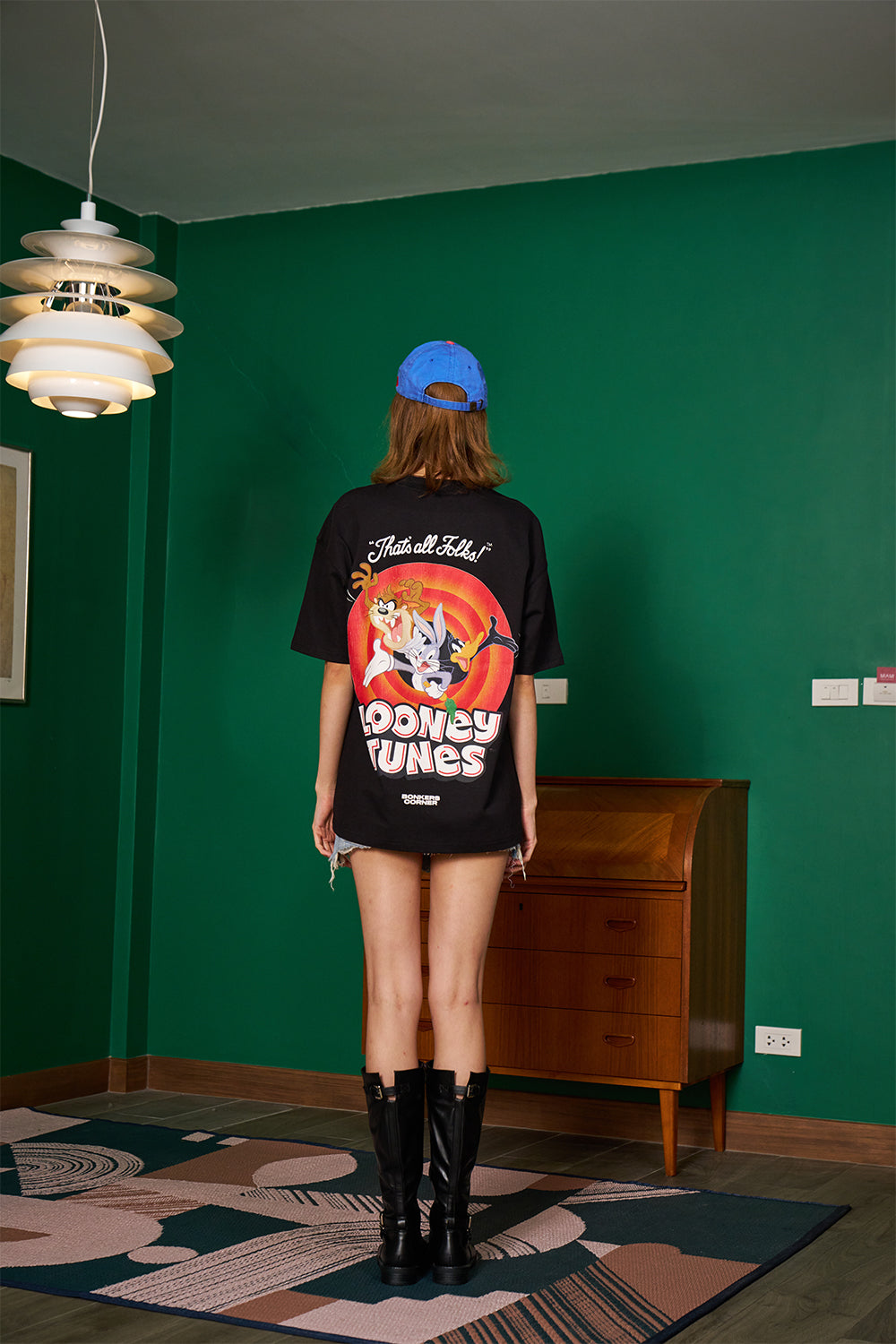 Looney Tales Oversized T-shirt - BonkersCorner