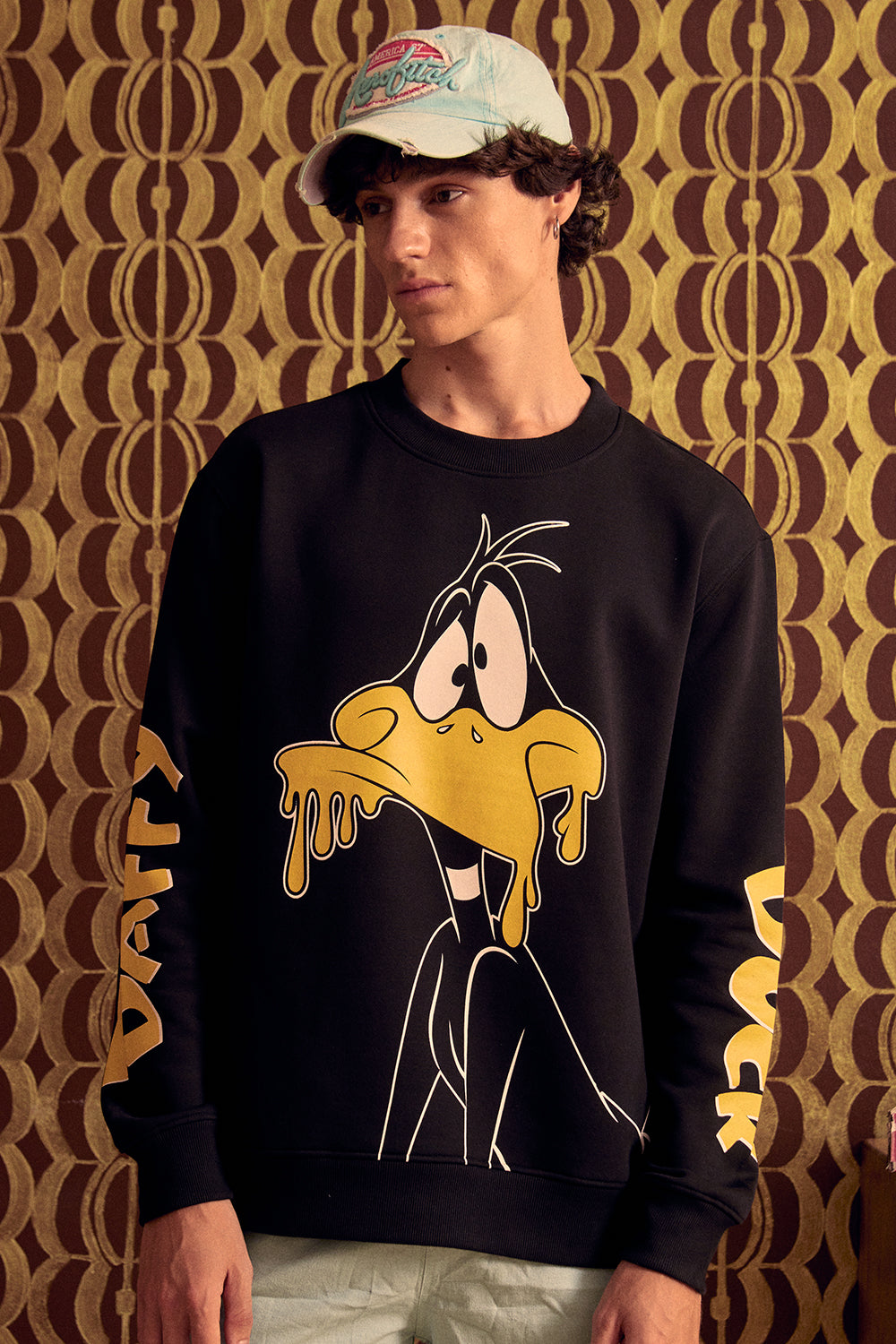 Melty Daffy Sweatshirt - BonkersCorner