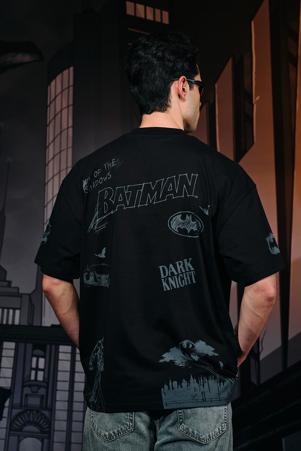 Out of the Shadows Oversized T-shirt - BonkersCorner