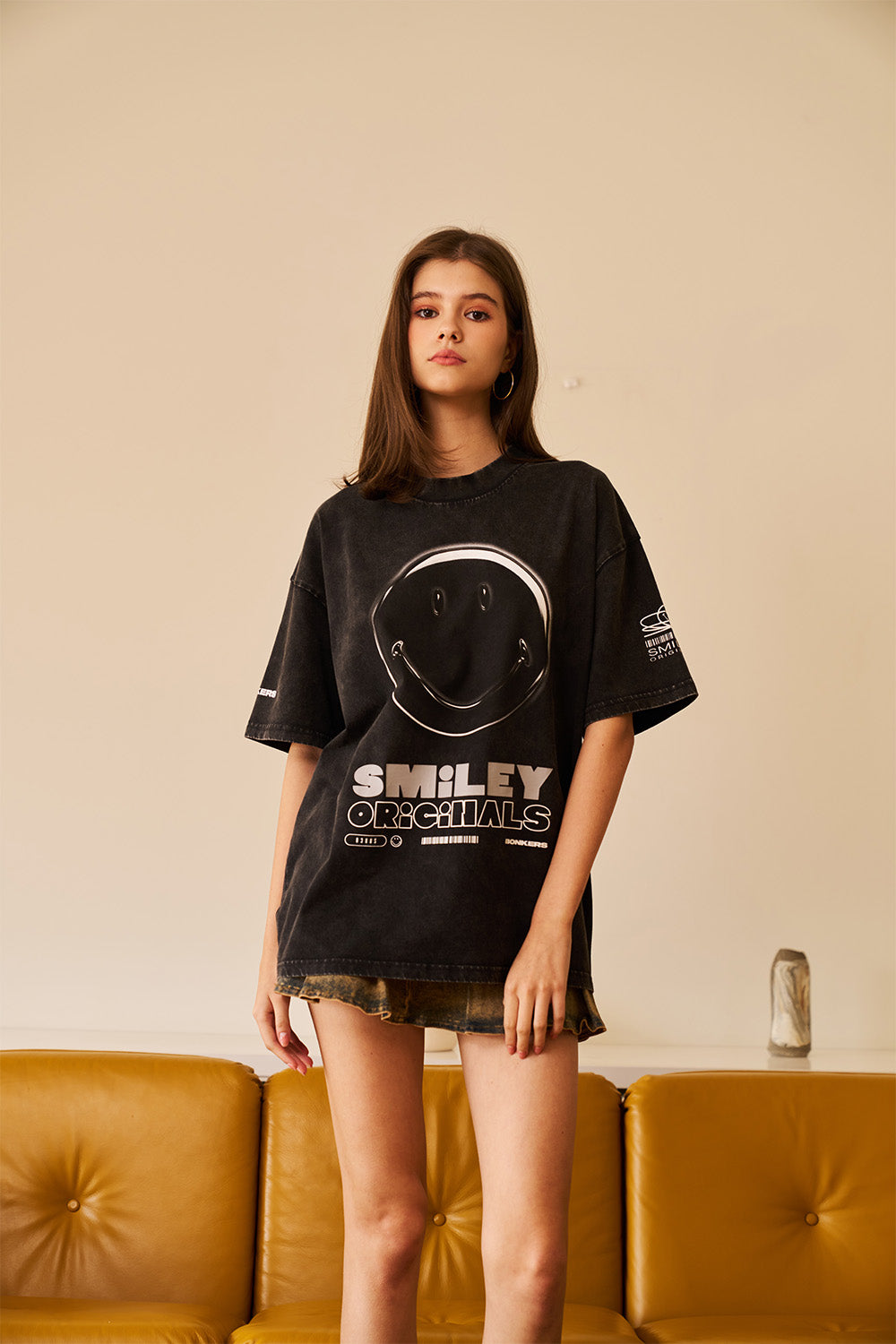 Smiley Black Oversized T-shirt - BonkersCorner
