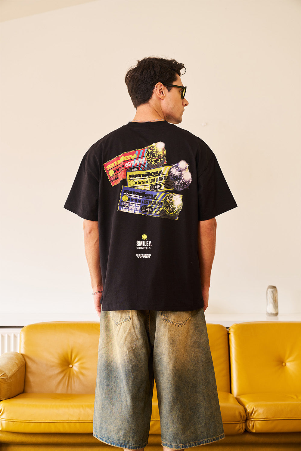 Smiley Lost In The Beat Oversized T-shirt - BonkersCorner