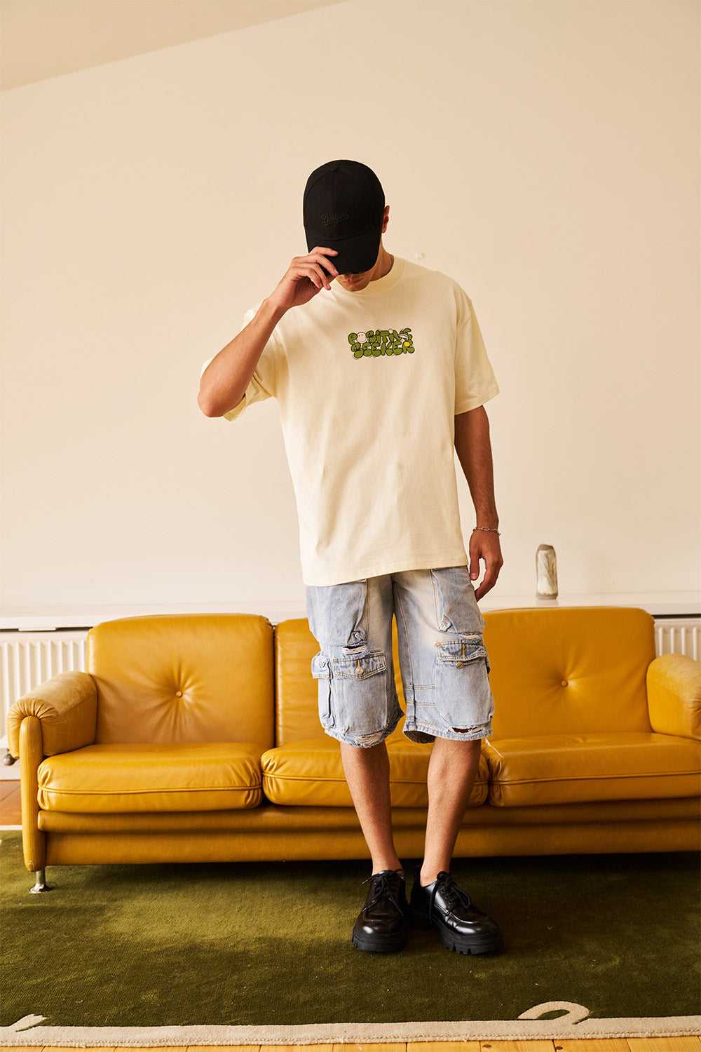 Smiley Originals - Time To Grow Oversized T-shirt - BonkersCorner