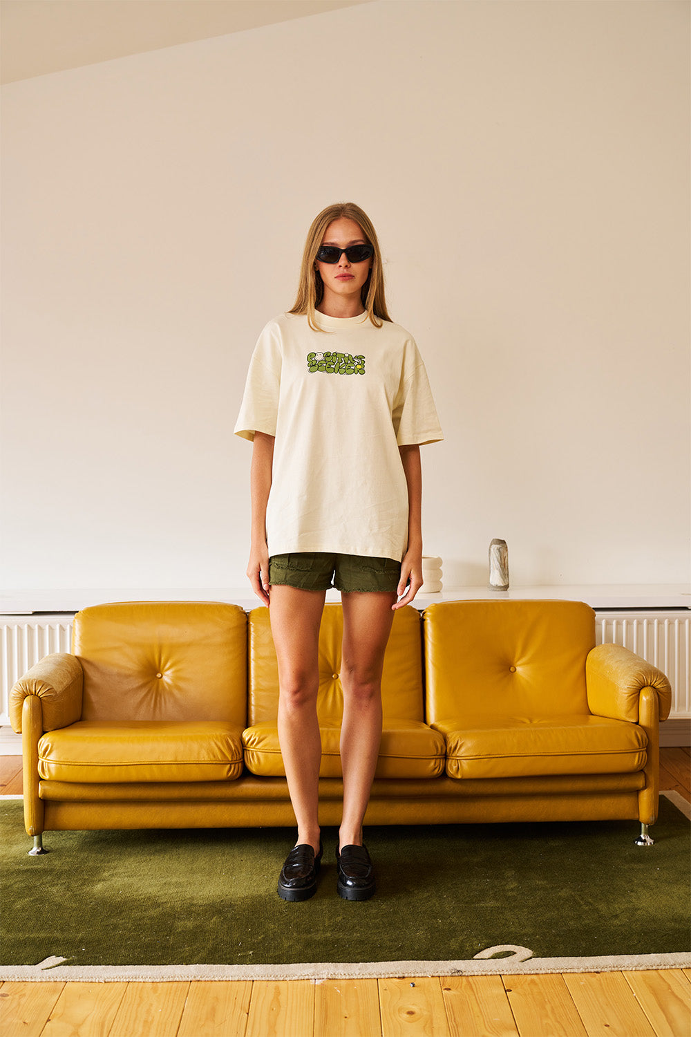 Smiley Originals - Time To Grow Oversized T-shirt - BonkersCorner