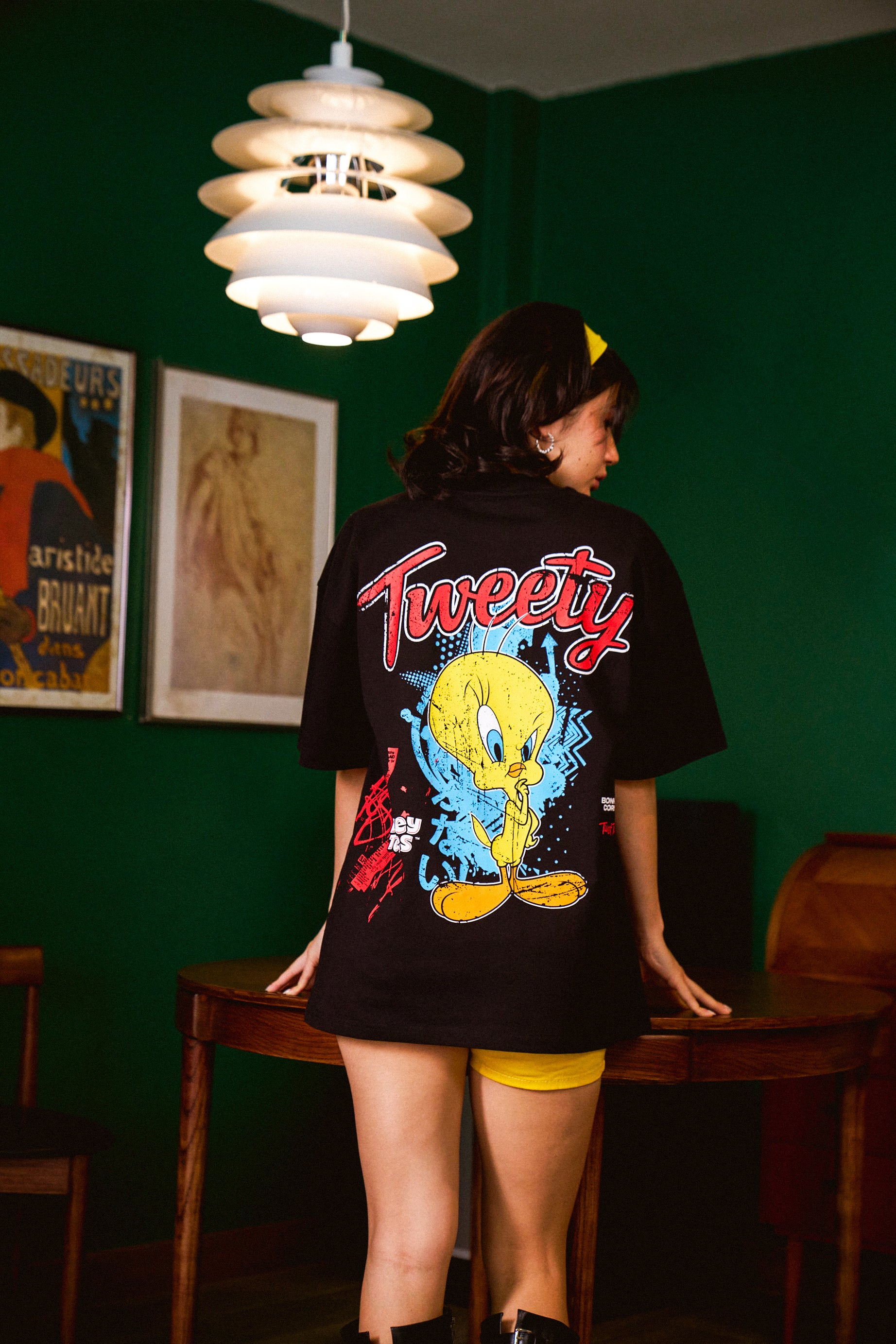 Tweety Oversized T-shirt - BonkersCorner