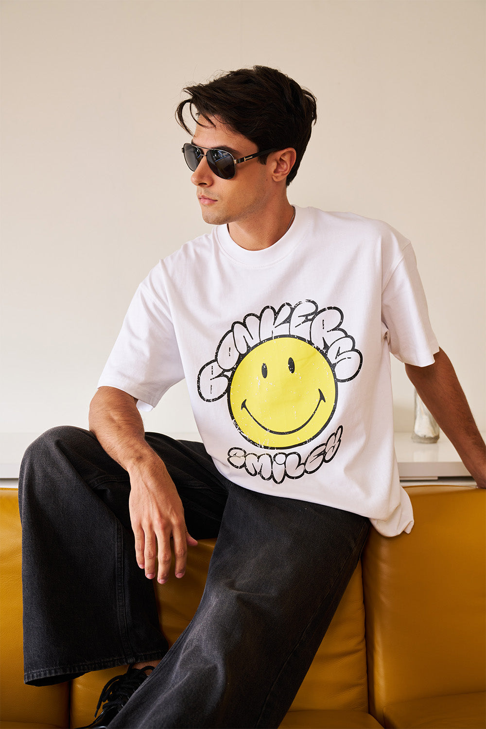 White Bonkers X Smiley Oversized T-shirt - BonkersCorner