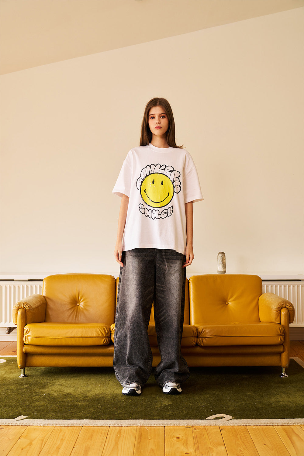 White Bonkers X Smiley Oversized T-shirt - BonkersCorner
