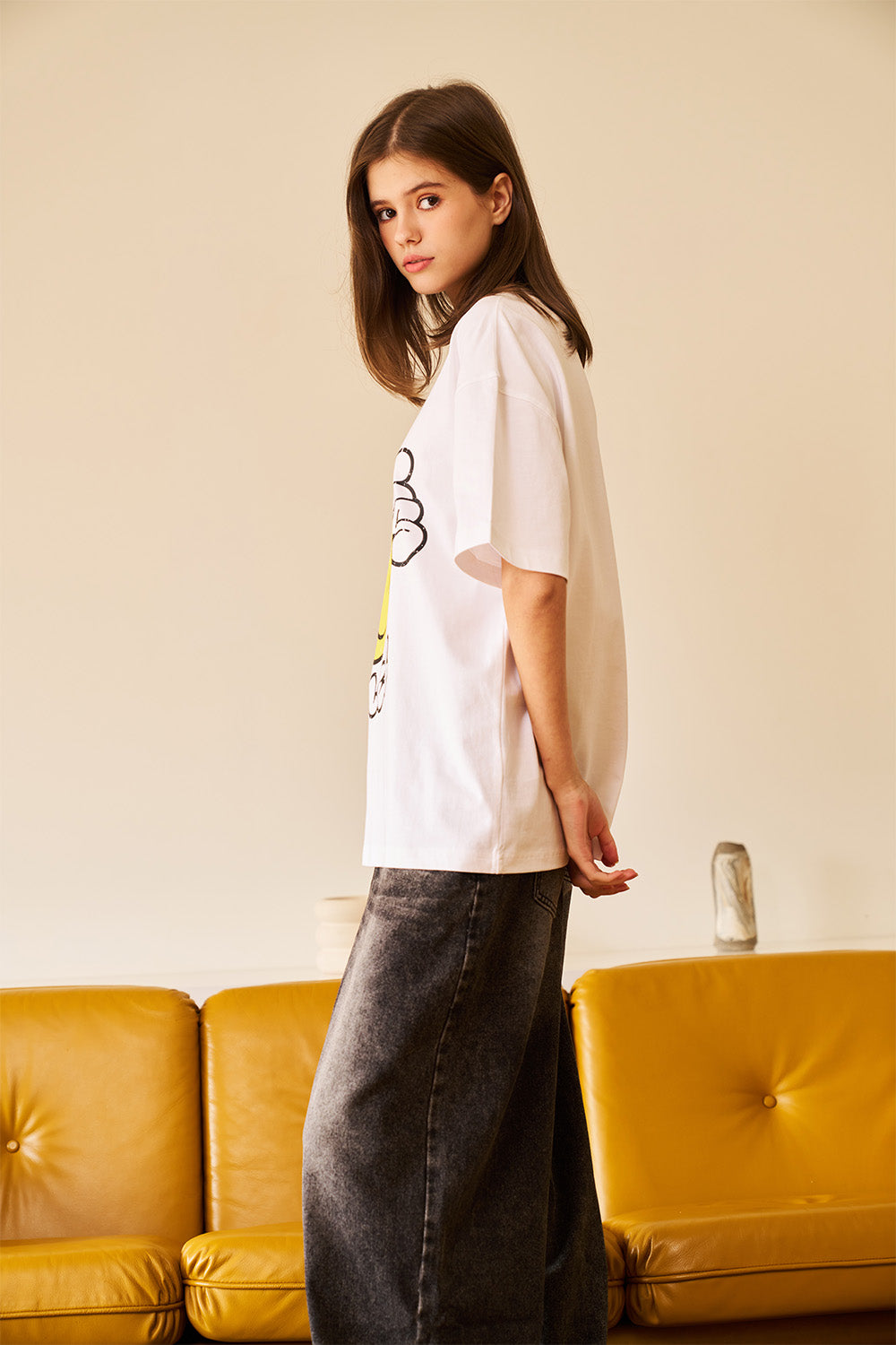 White Bonkers X Smiley Oversized T-shirt - BonkersCorner