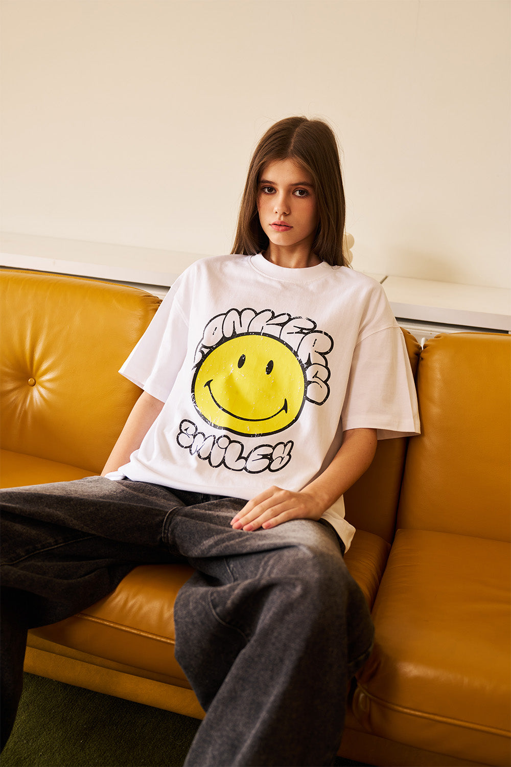 White Bonkers X Smiley Oversized T-shirt - BonkersCorner