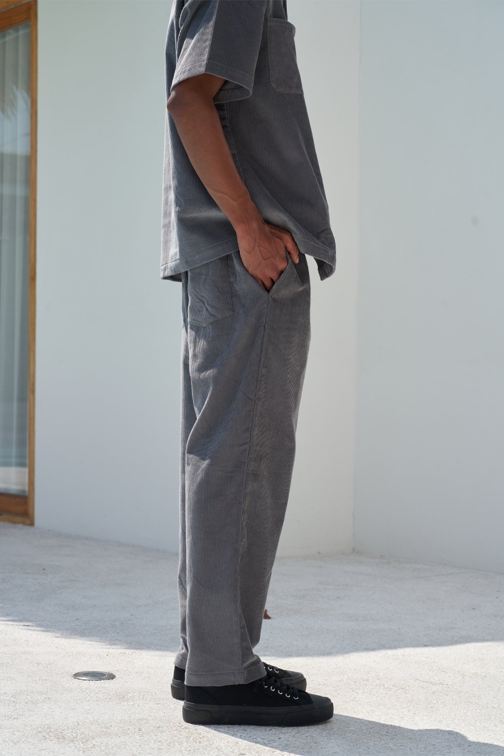 Grey_Cordouy Pants_04