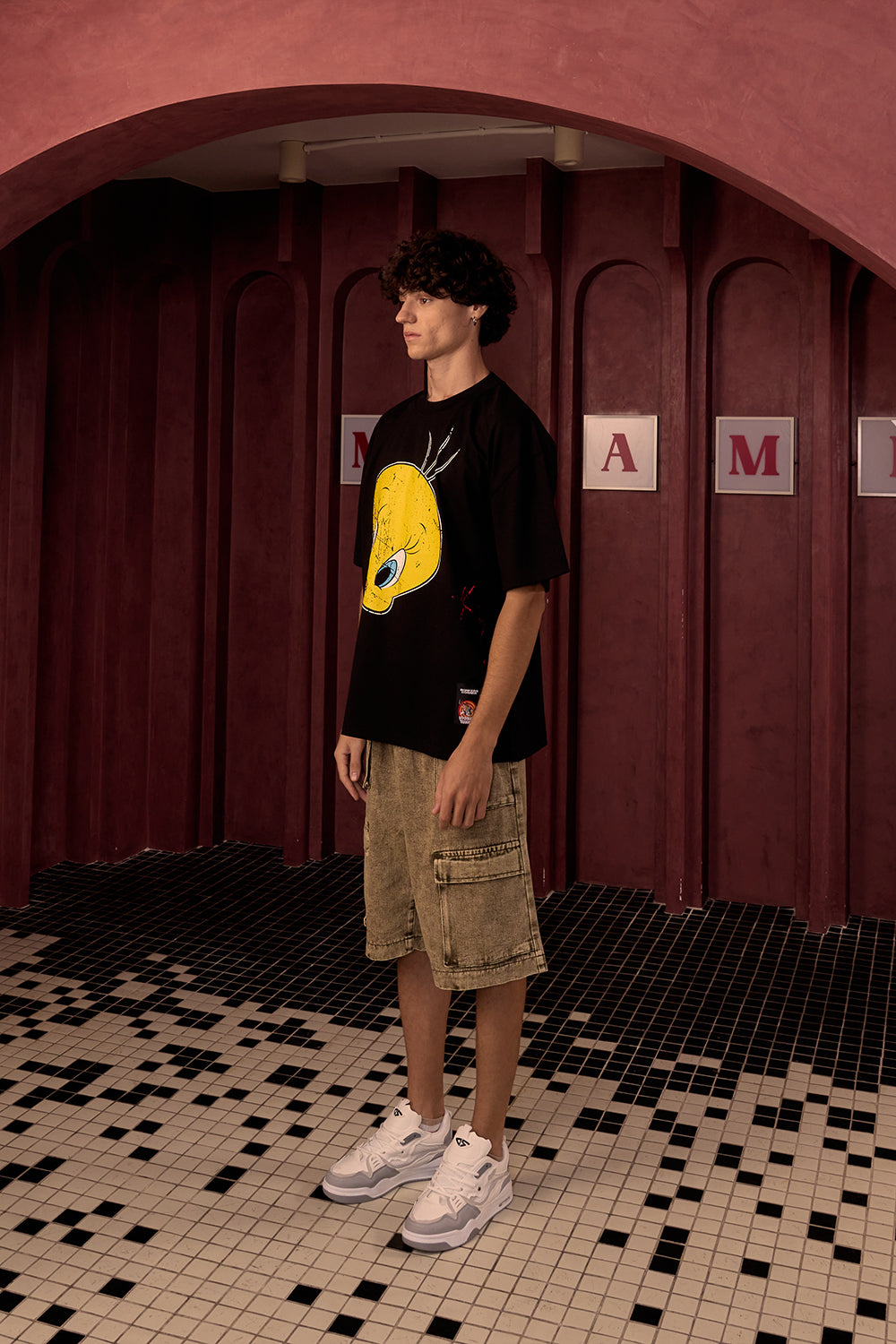 Tweety Oversized T-shirt - BonkersCorner