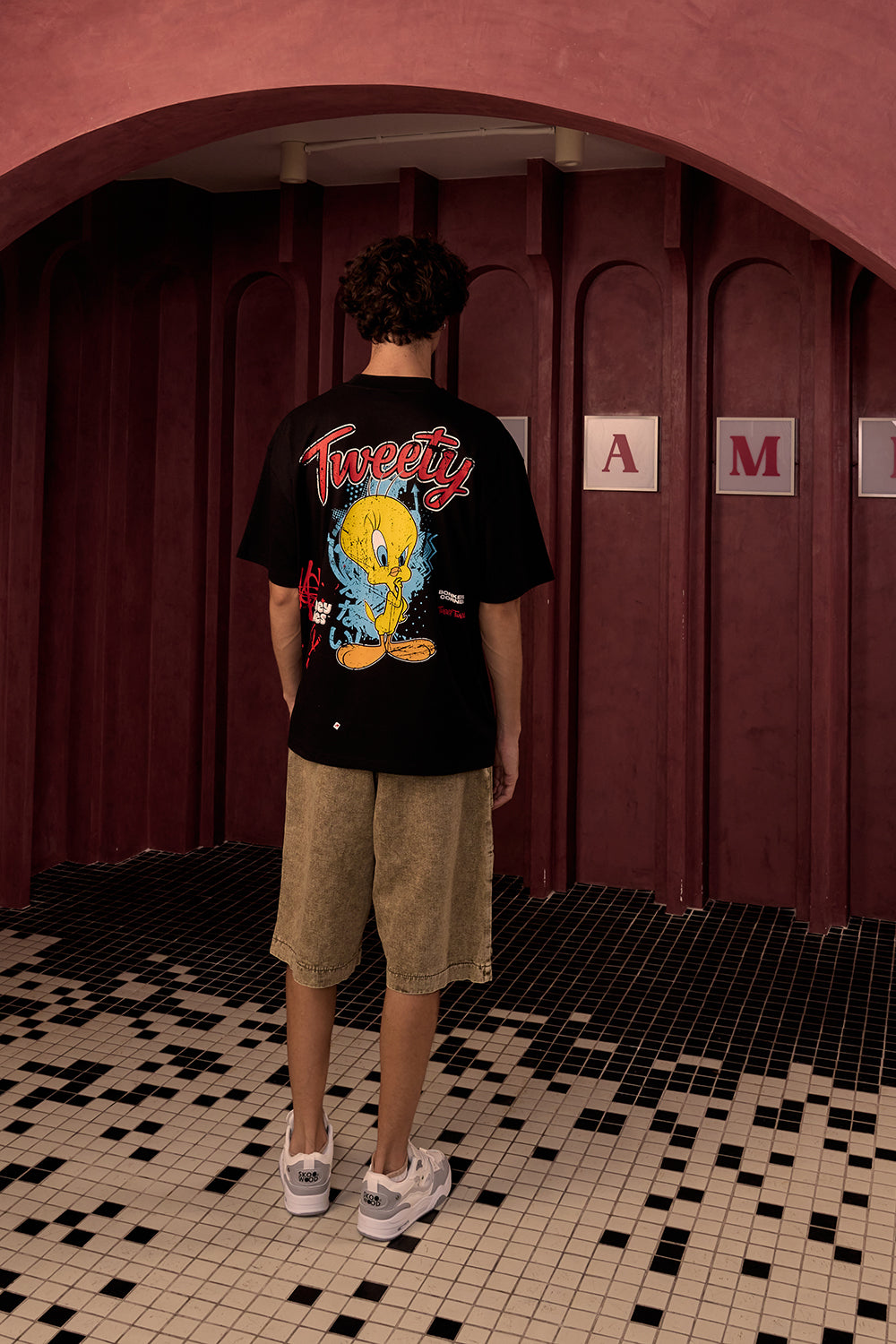 Tweety Oversized T-shirt - BonkersCorner