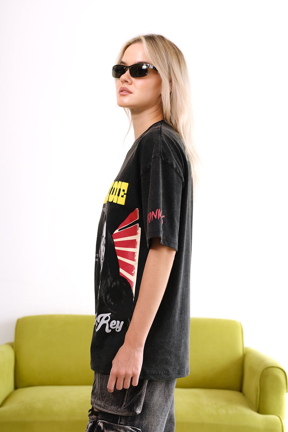 Born To Die Faded Oversized T-shirt - BonkersCorner
