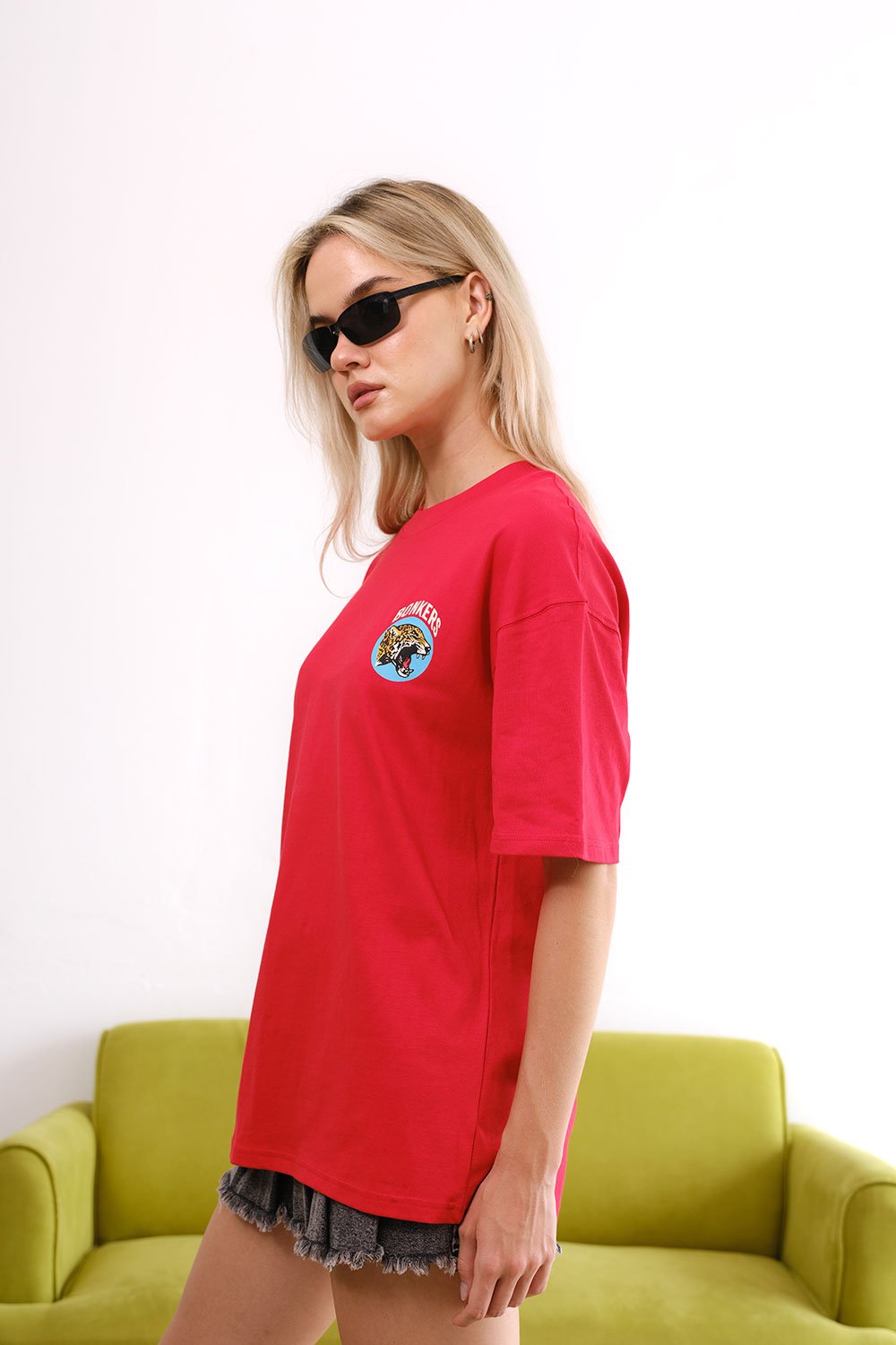 Diabolik Panther Oversized T-shirt - BonkersCorner