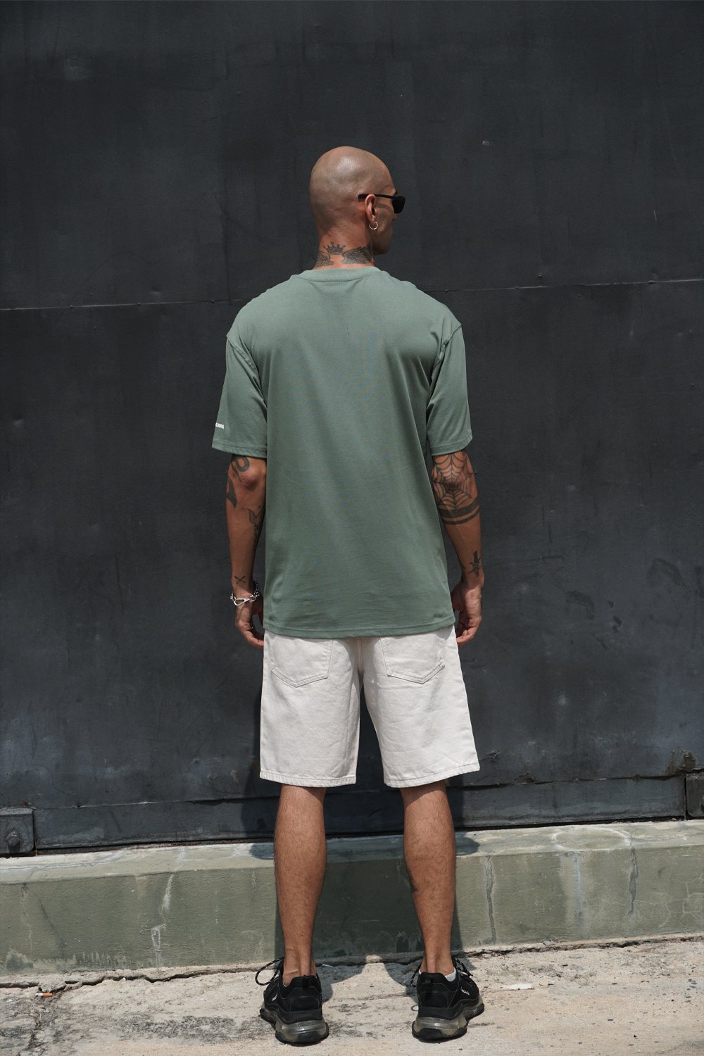 Disney Donald Duck Oversized T-shirt - BonkersCorner