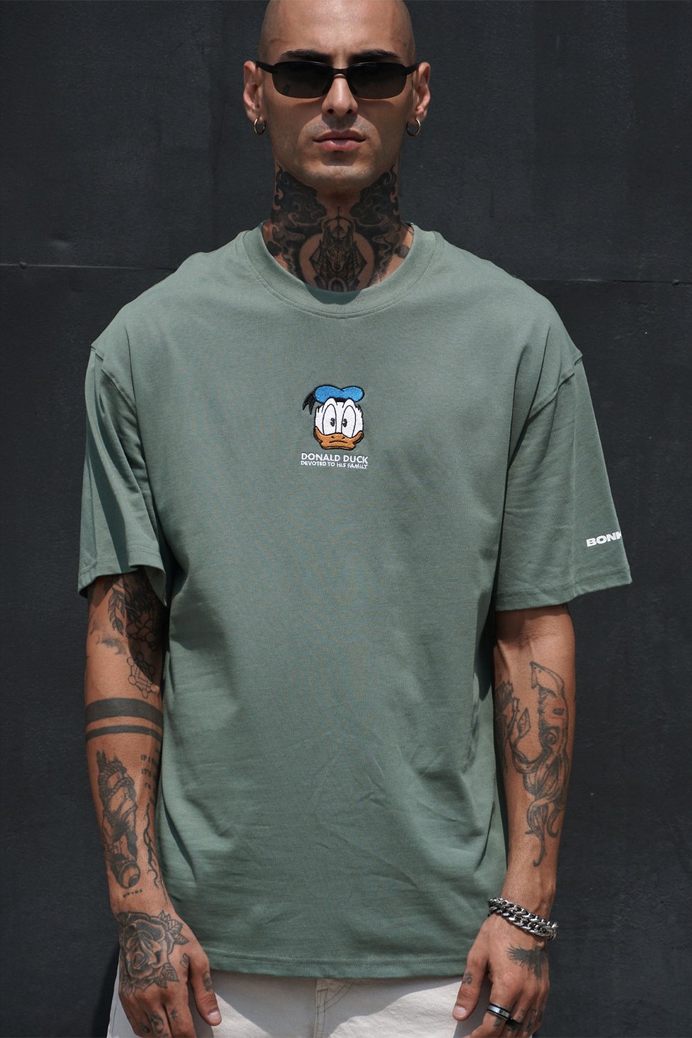 Disney Donald Duck Oversized T-shirt - BonkersCorner