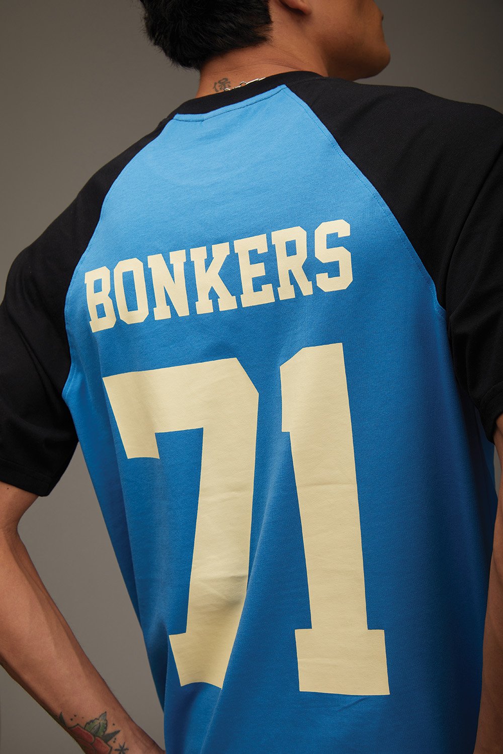 Dropout University Oversized T-shirt - BonkersCorner