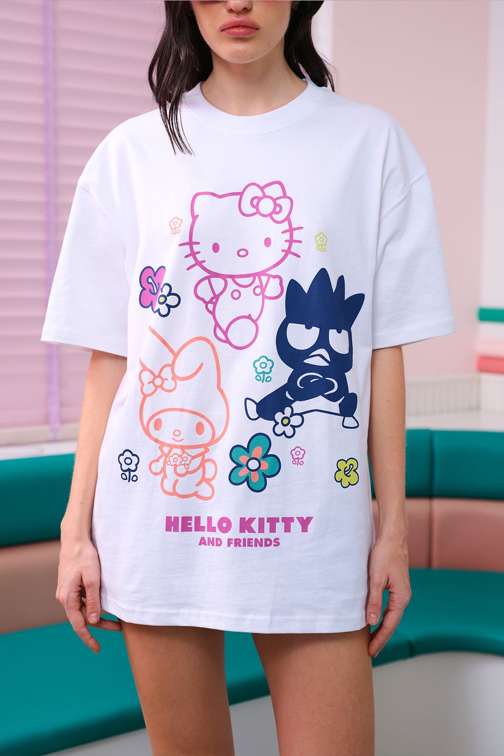 Flower Girl Hello Kitty Oversized T-shirt - BonkersCorner