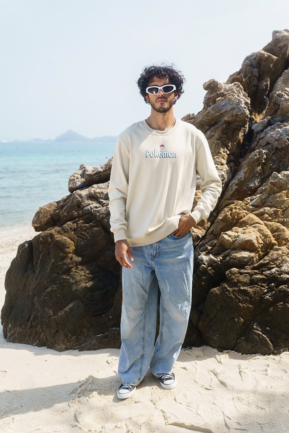 Legendary Mewtwo Oversized Sweatshirt - BonkersCorner