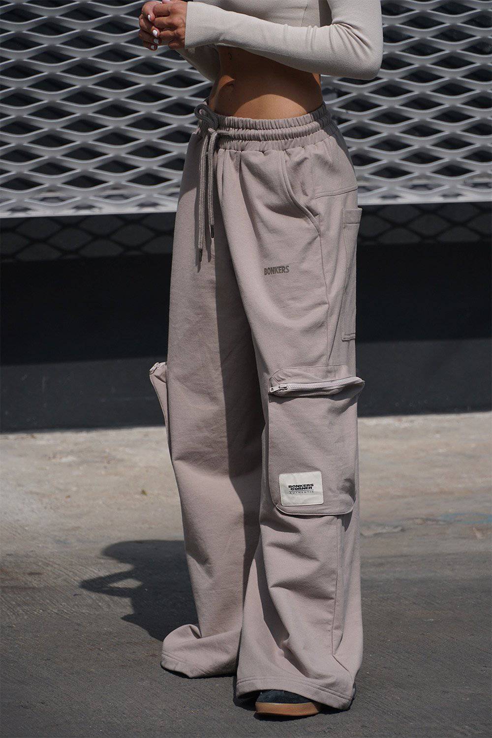 Light Beige Heavyweight Cargo Pants With Pockets - BonkersCorner
