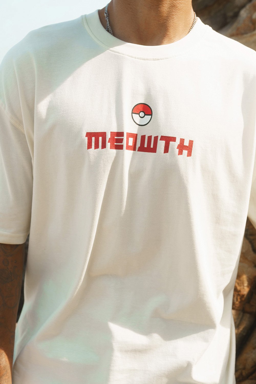 Lucky Meowth Oversized T-shirt - BonkersCorner