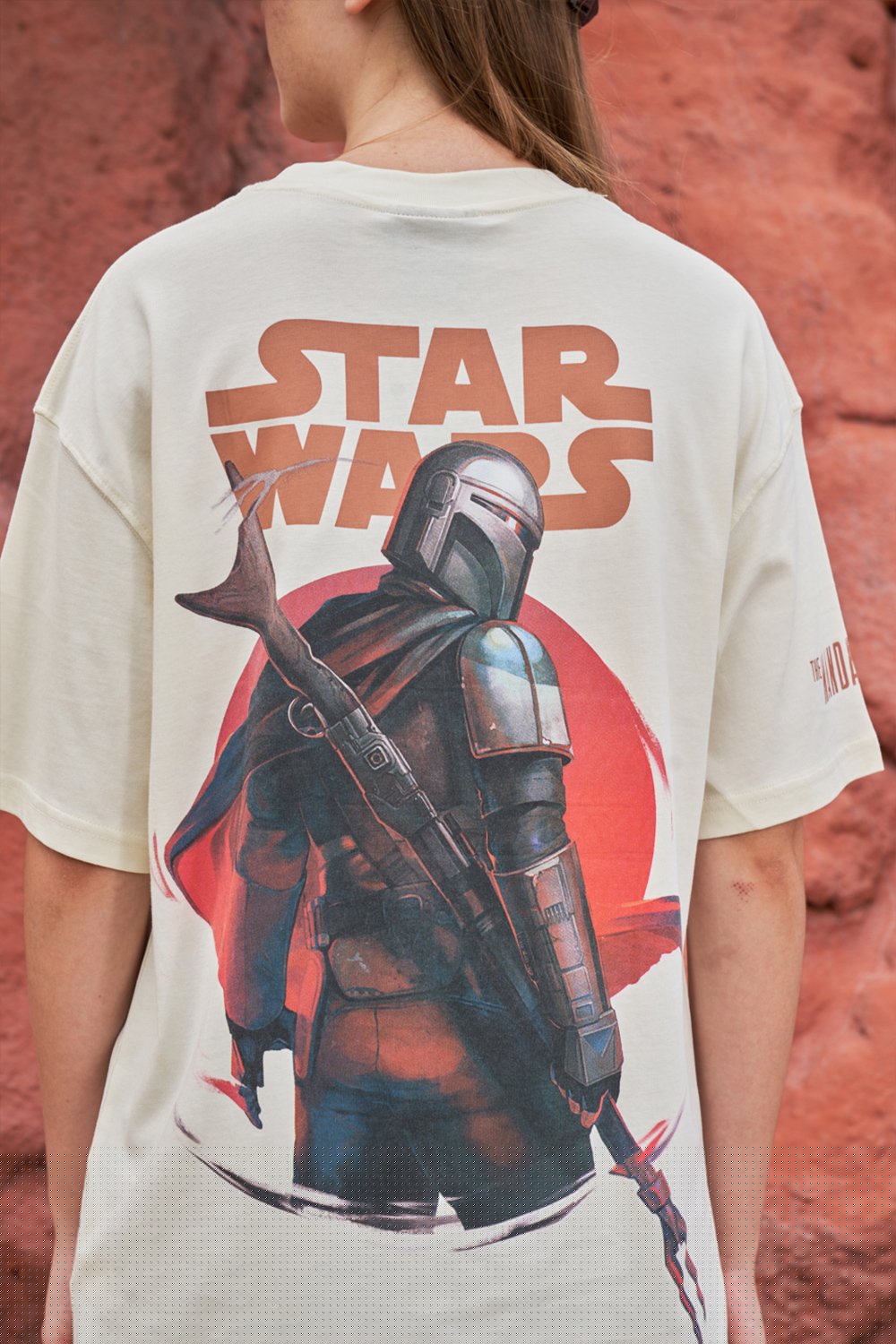 Mandalorian Off White Oversized T-shirt - BonkersCorner