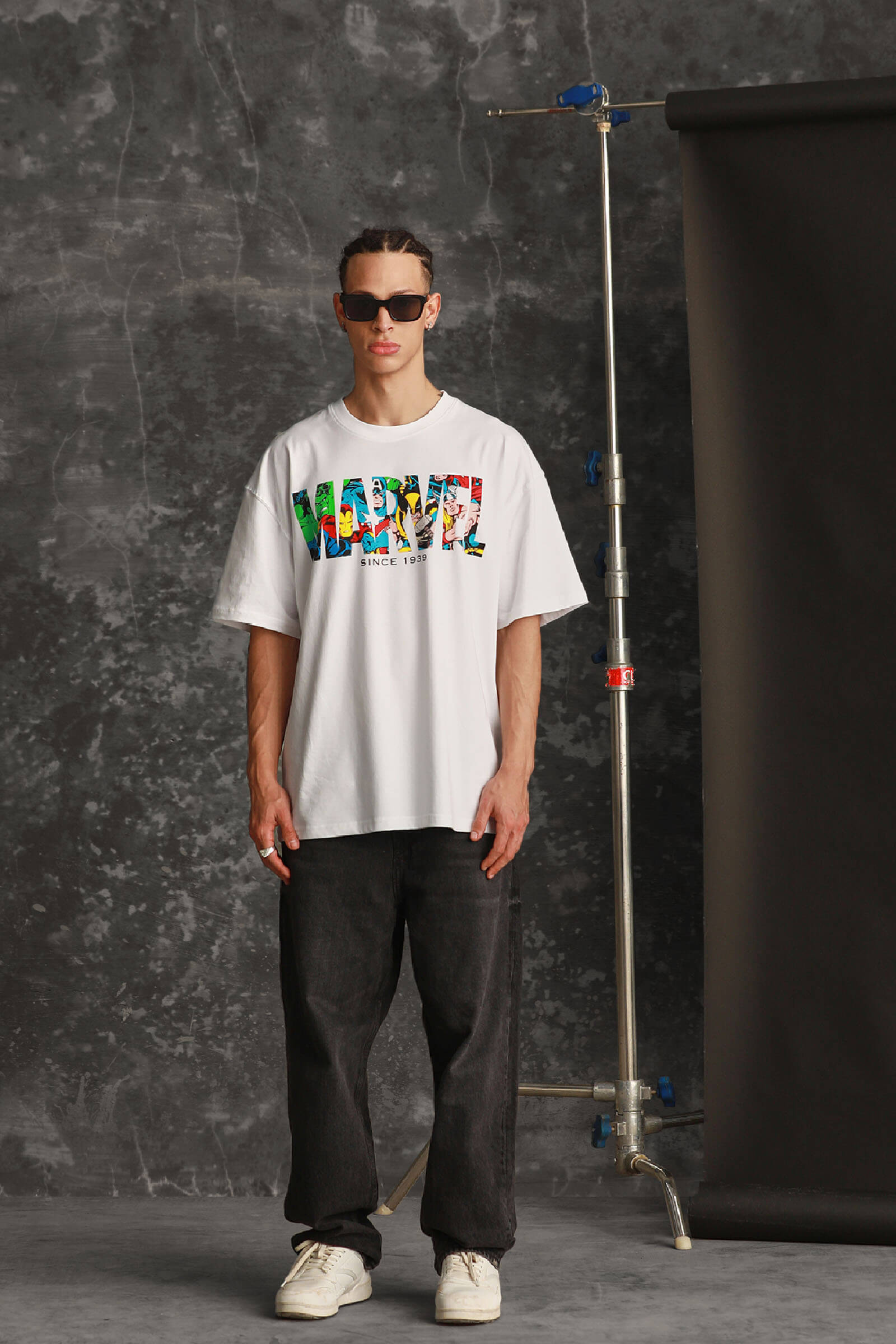 Marvel Signature Oversized T-shirt - BonkersCorner