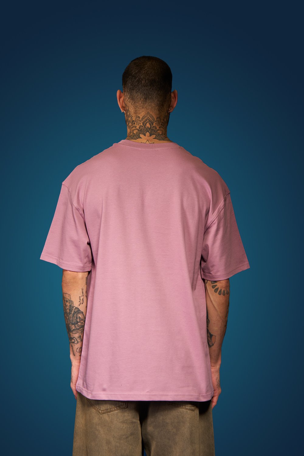 Mickey - World Tour Oversized T-shirt - BonkersCorner