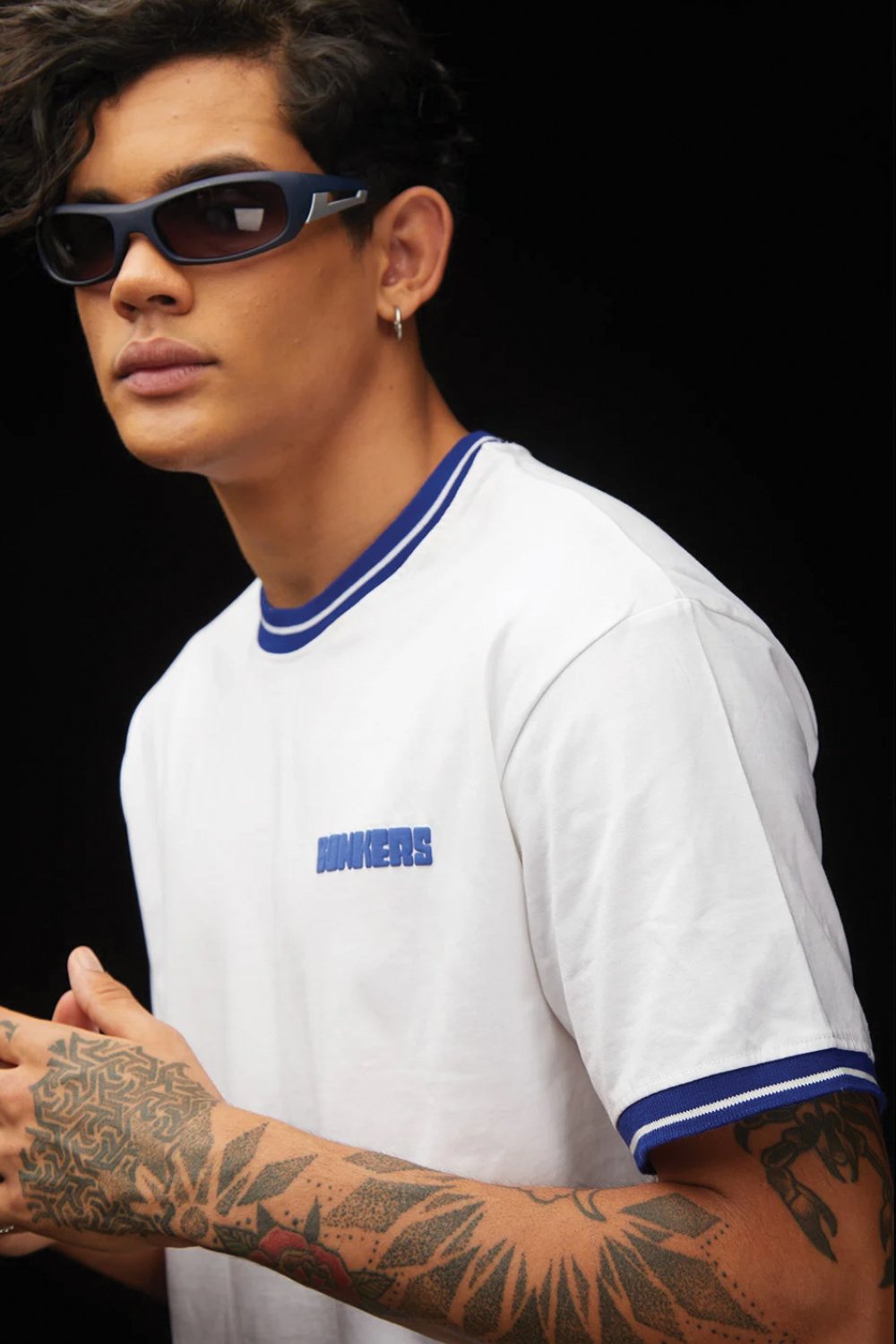 Outlined Collar Oversized T-shirt - BonkersCorner