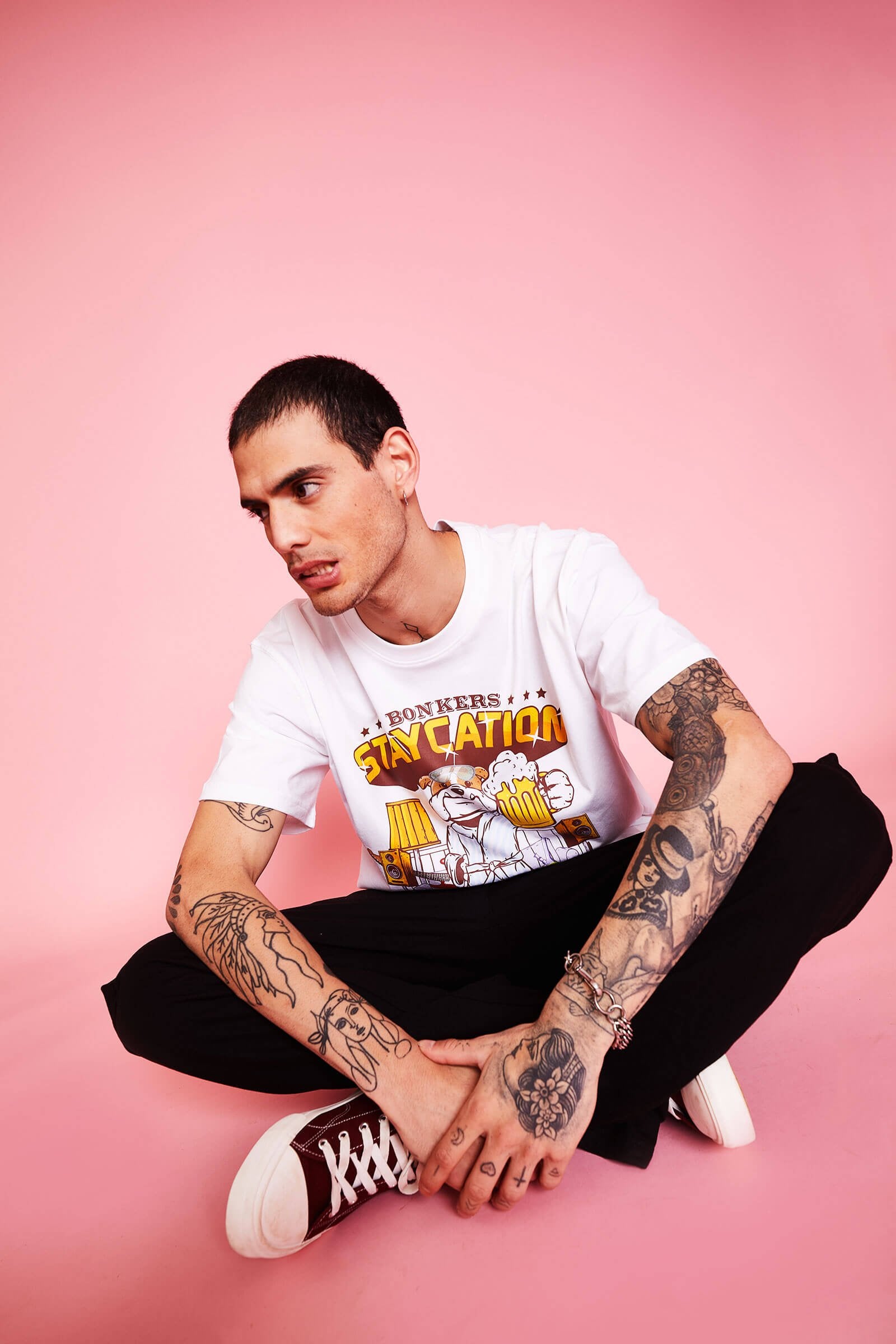 Staycation Oversized T-Shirt - BonkersCorner