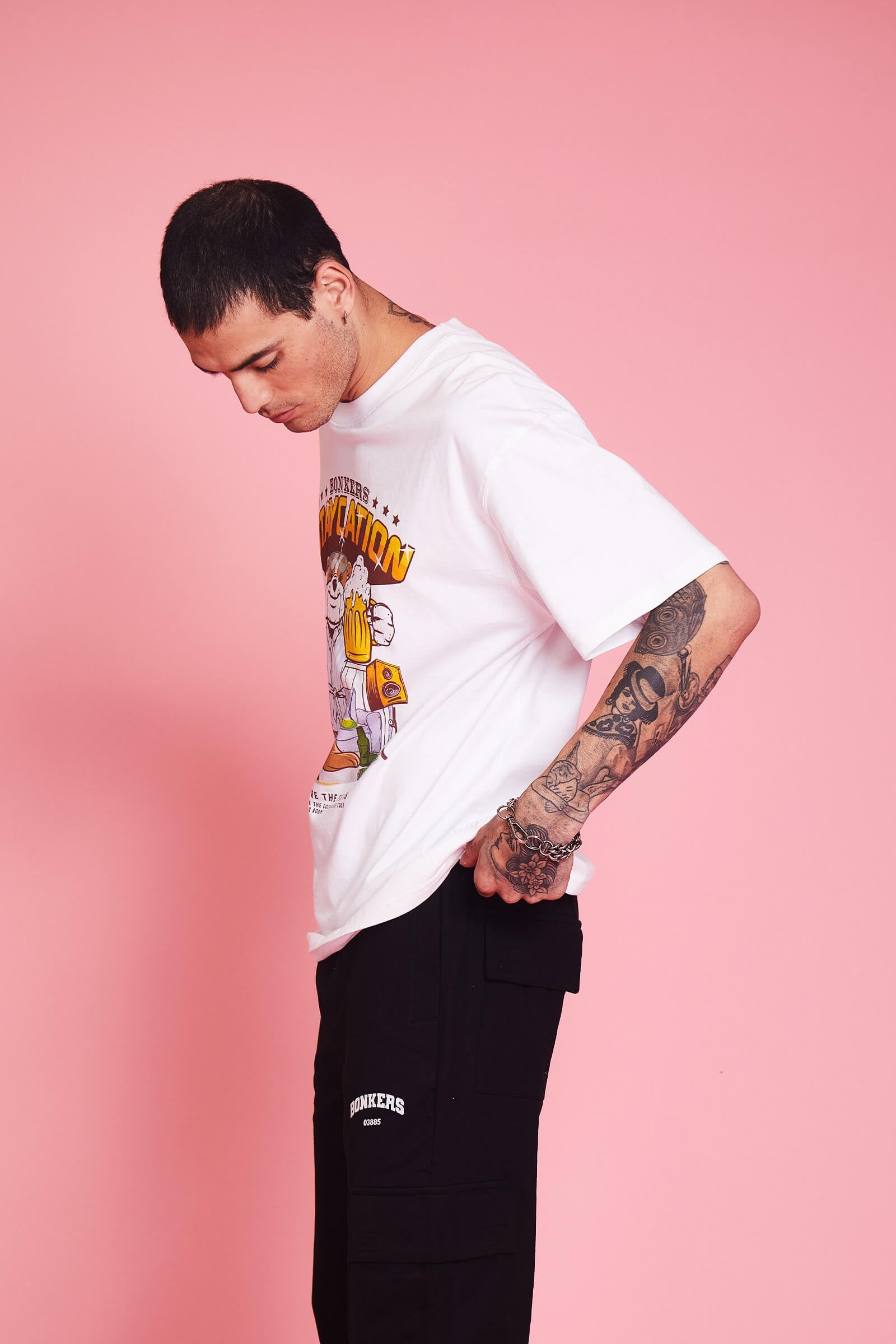 Staycation Oversized T-Shirt - BonkersCorner