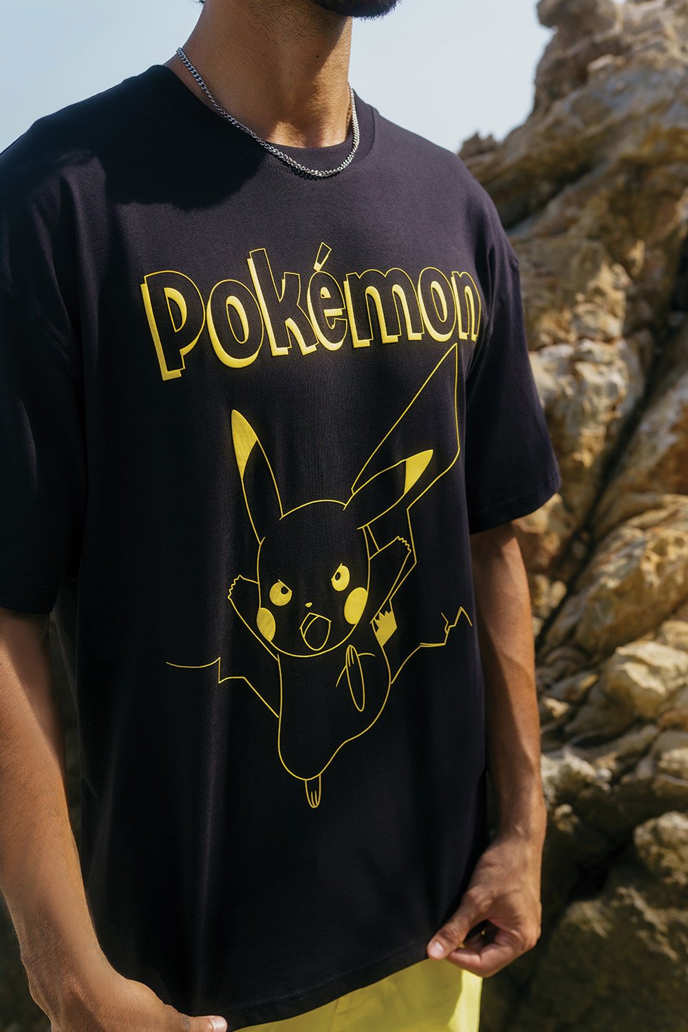 Thunderbolt Pikachu Oversized T-shirt - BonkersCorner