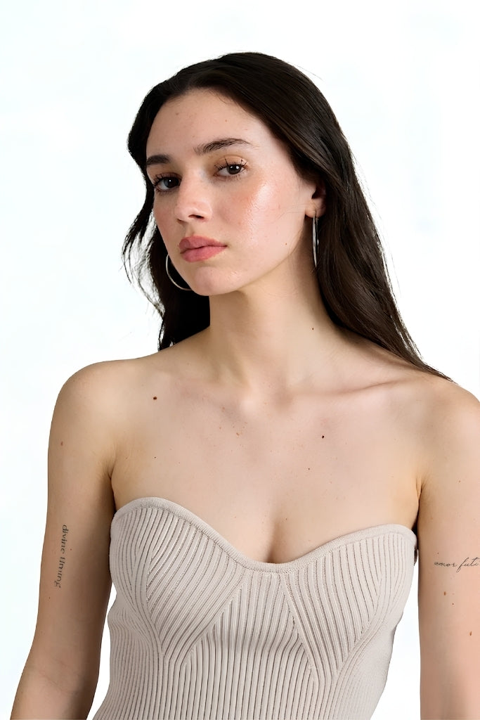 Off White Sculpted Sweetheart Top