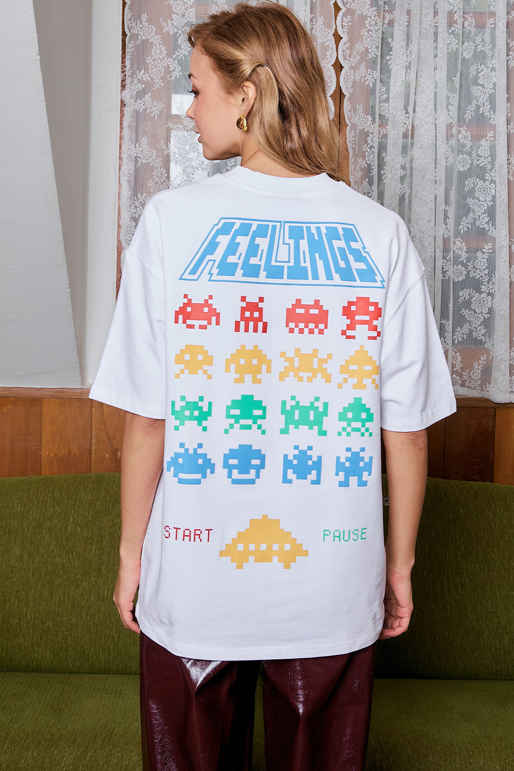 Arcade Feelings White Oversized T-shirt